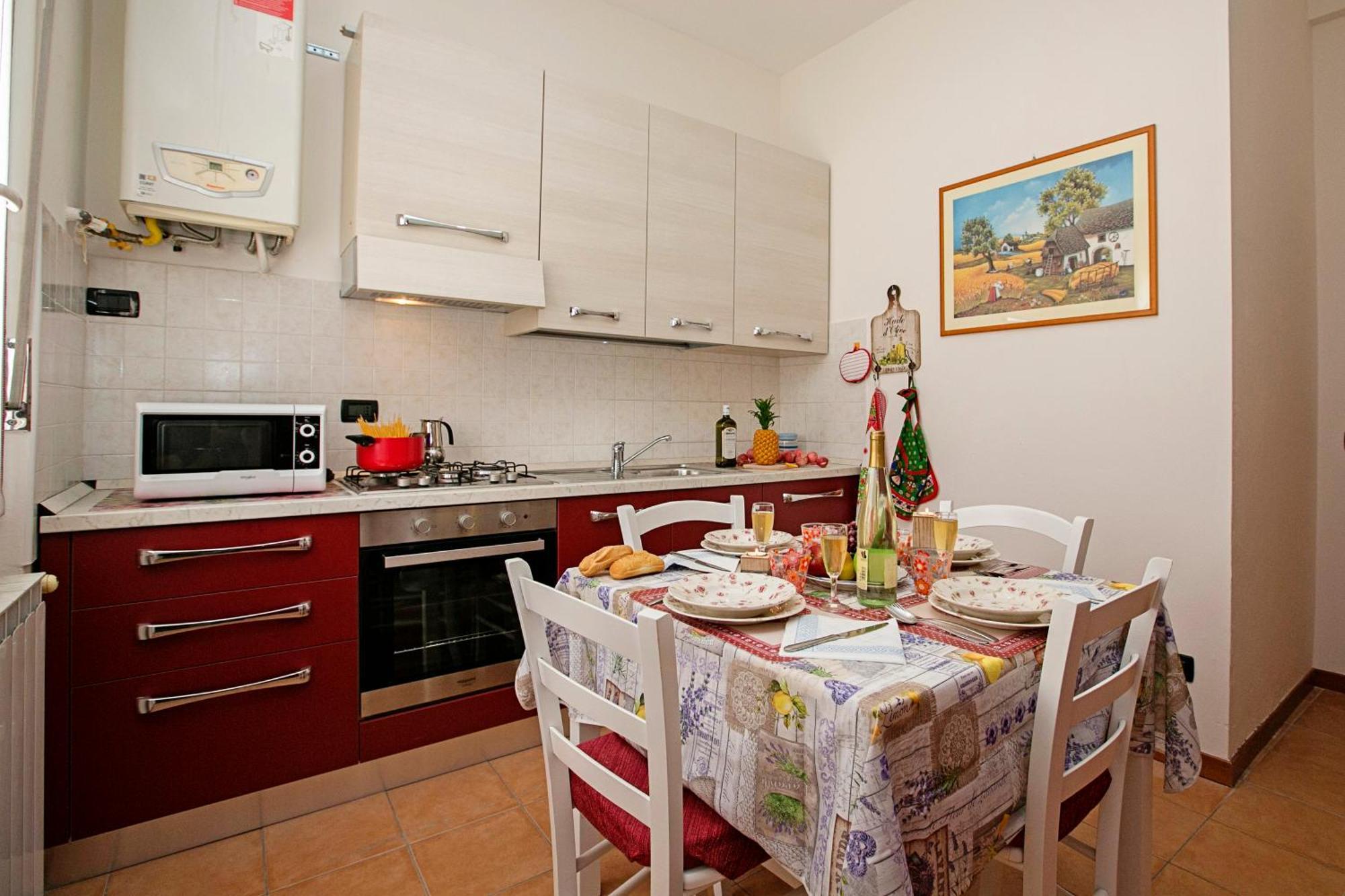 Villa Mimosa - Appartamento 1 - Happy Rentals Desenzano del Garda Luaran gambar